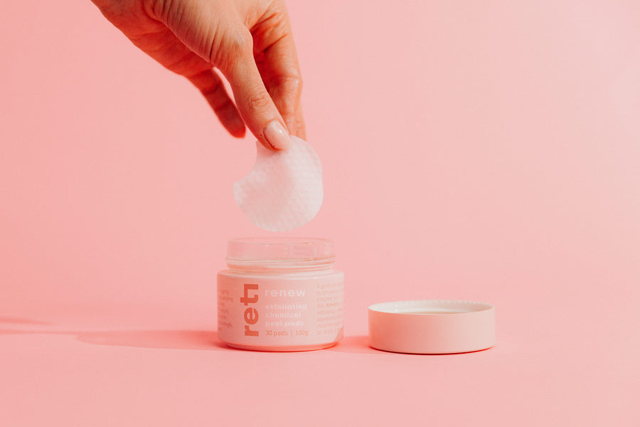Renew Chemical Peel Pads 100g – Reti Skin – Exfoliating pads designed to renew and brighten the skin.